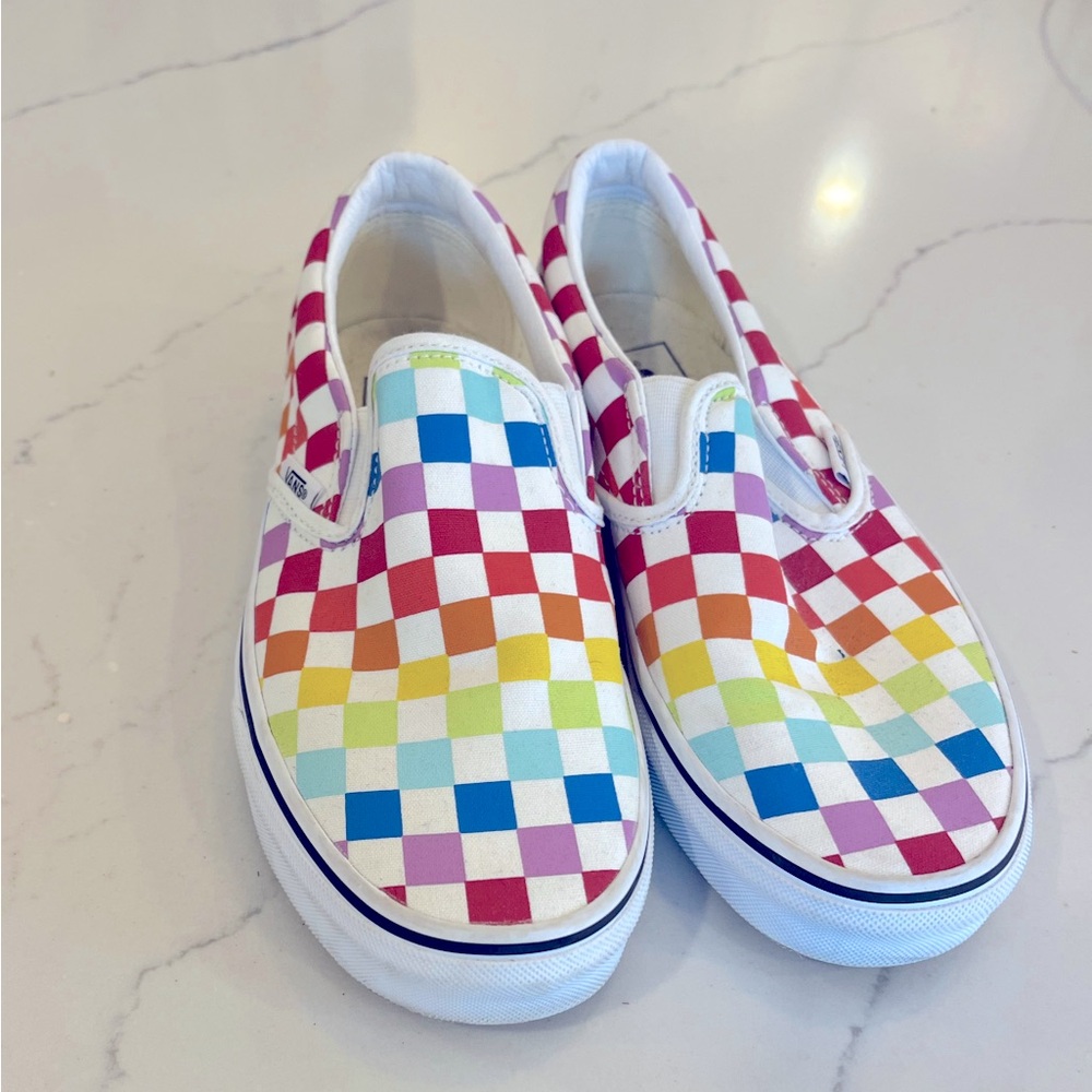 Vans Classic Rainbow Checkerboard Slip on Shoes women 7.5